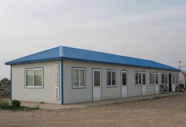 城乡强拆彩钢瓦房,这种新型建筑材料有哪些缺点?_钢板_建设_结构