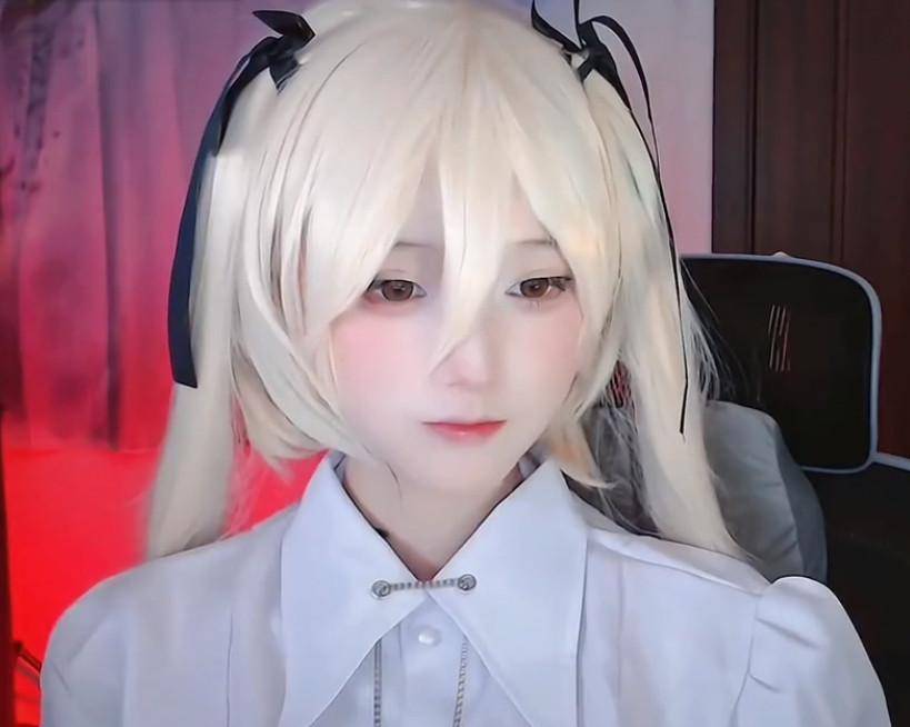 秃崽一晚直播净收入270万,遭黑粉丝背刺退网,现被扒另有黑幕_网友_cos