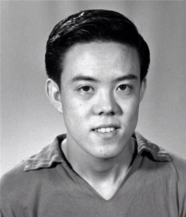 中国首位世界冠军容国团,31岁在家离去,遗言令人感动_容勉_香港_乒乓