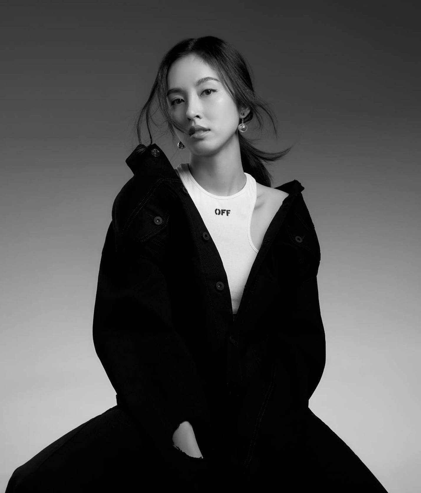 泰国最美变性人宝儿与男友订婚 将于3月1日大婚_oak_poyd_普吉