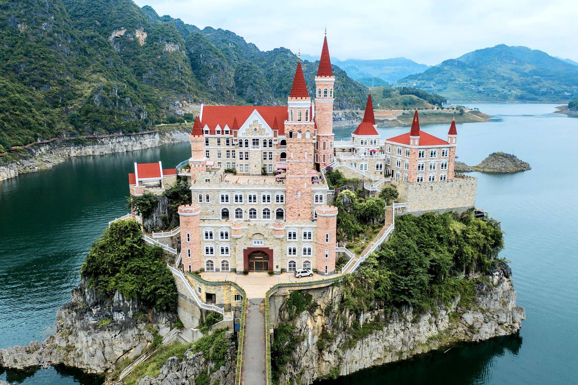 自驾去贵州兴义云南罗平看最美油菜花海_九龙_瀑布_万峰湖