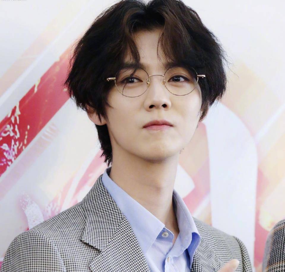 黄子韬加入《创造营3》,后续阵容被曝强大,女导师是最被期待的她?