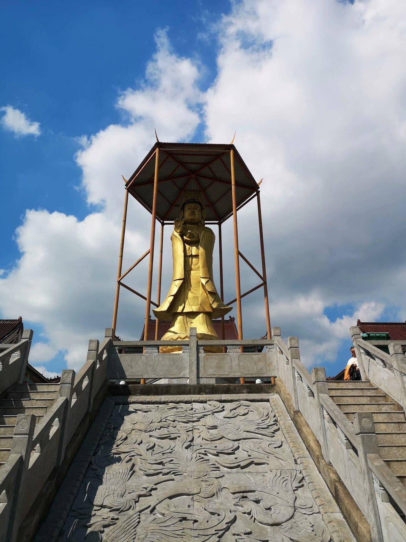 摩托周边旮旯游-定远金山滴水寺_菩萨_永康镇_大殿