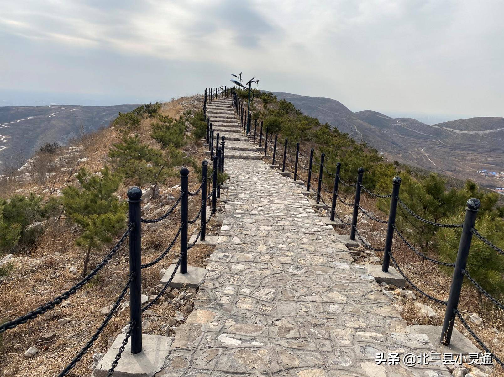 原来在三河市甘泉寺遗址公园_前往_河东_桃子