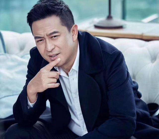 谢咏老师谈,为什么张嘉译改名张嘉译_张嘉益_因为_笔画