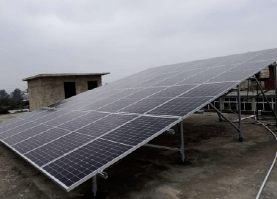 平改坡支架设计平改坡户用分布式光伏系统照片光伏庭院支架设计光伏