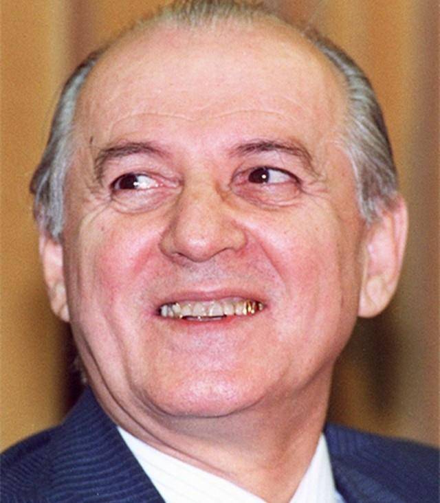 阿尔巴尼亚历任总统图片