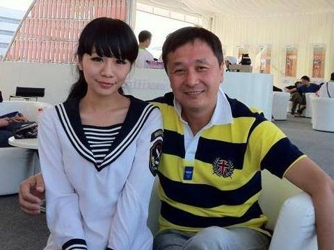 歌手王筝丈夫不忠诚!