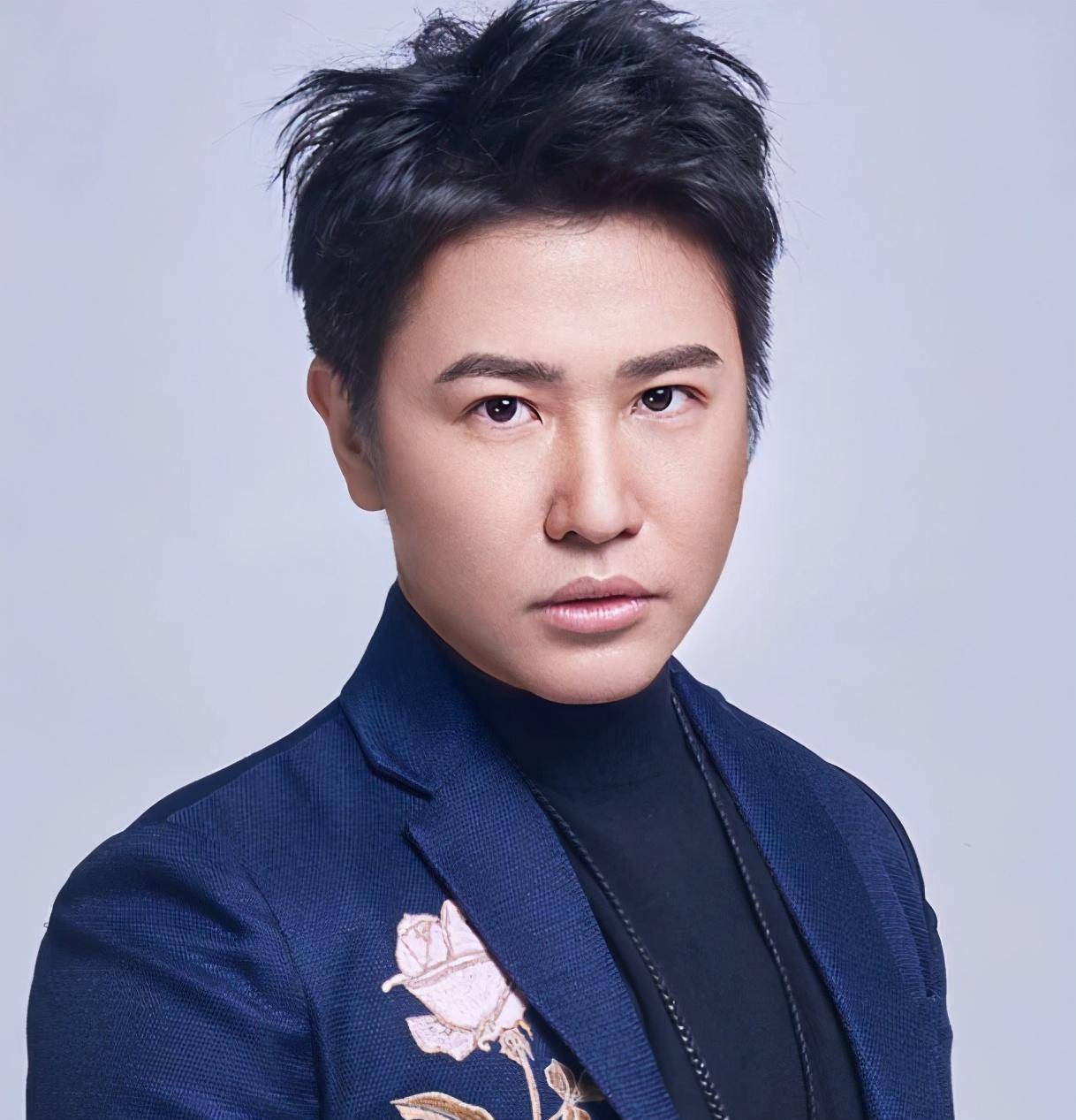 4年后,欧弟首谈离开《天天向上》原因,并非反目,却遭网友质疑_生活_父亲_公司