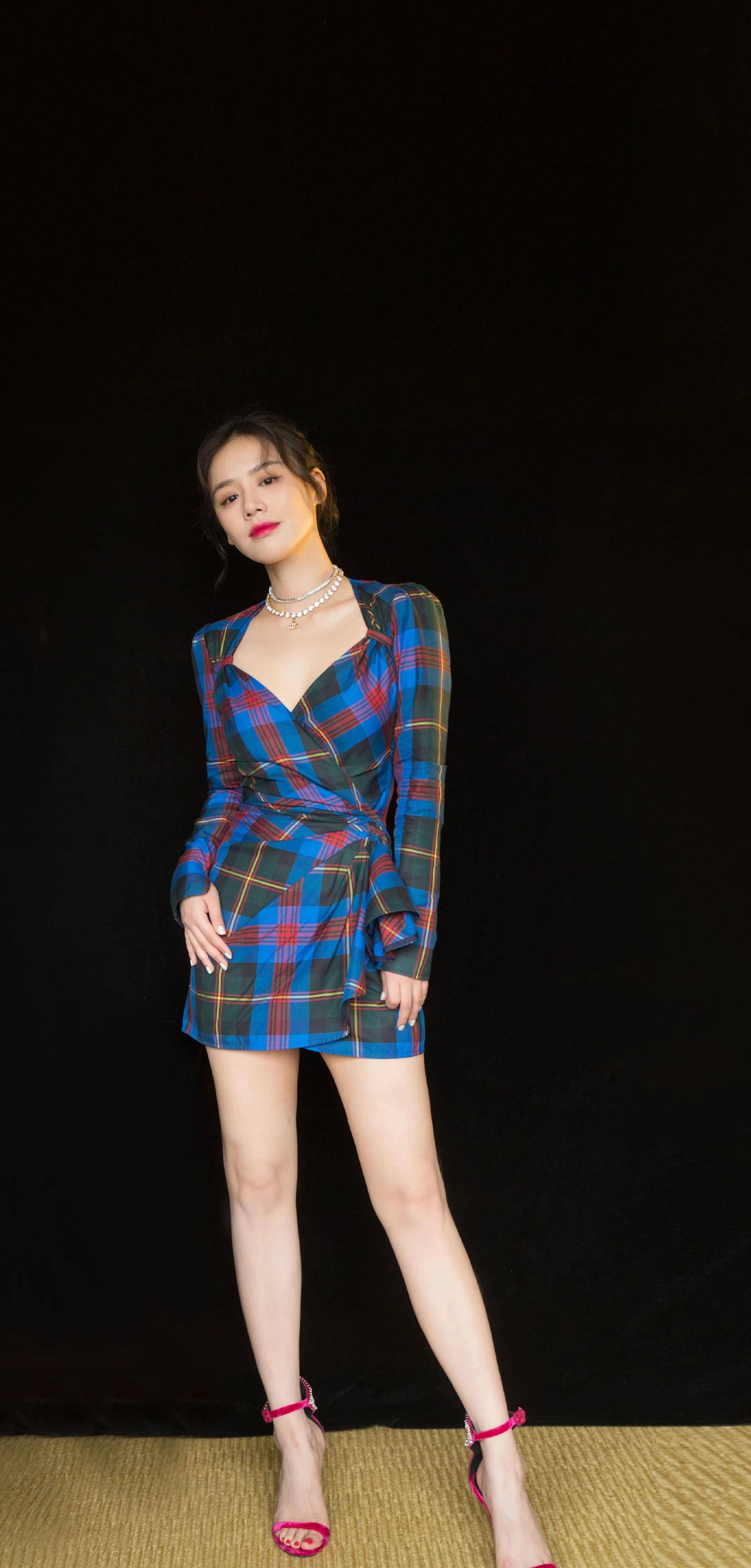 出走忧郁的影后