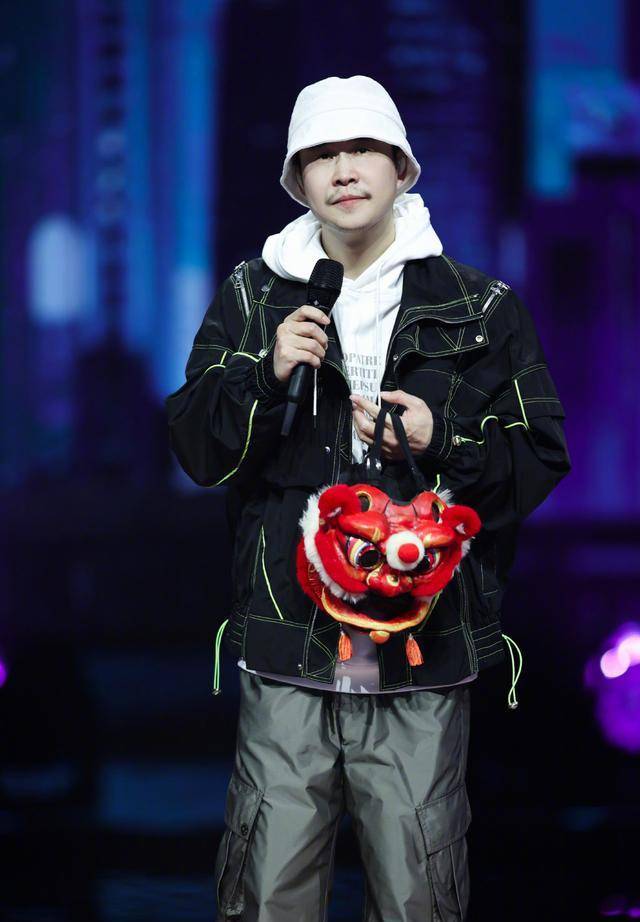 小沈阳王子异何洁刘雪婧罗琦惊艳揭面_面具_一定的_节目