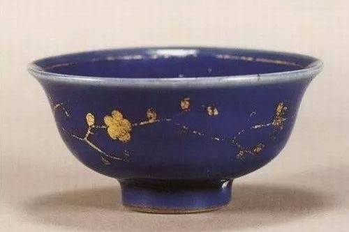 大元心头的一抹神秘幽蓝—元代霁蓝釉瓷器鉴赏_搜狐网