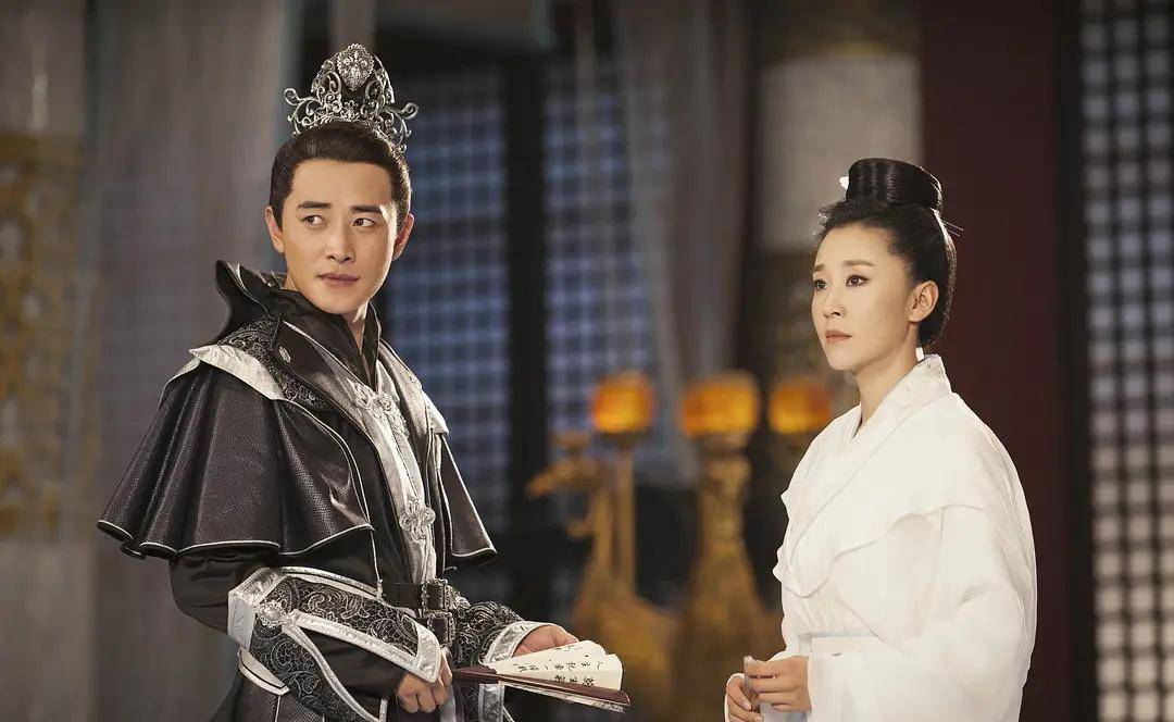 《安家》热播让罗晋爆火,涨了演技拓宽了戏路,他还有两部剧待播_合作