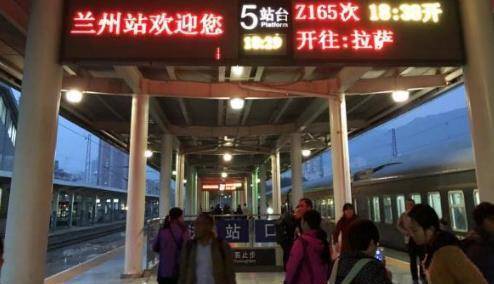 中国最“尴尬”的火车站，站名写错66年至今不改，游客表示不解！(图3)