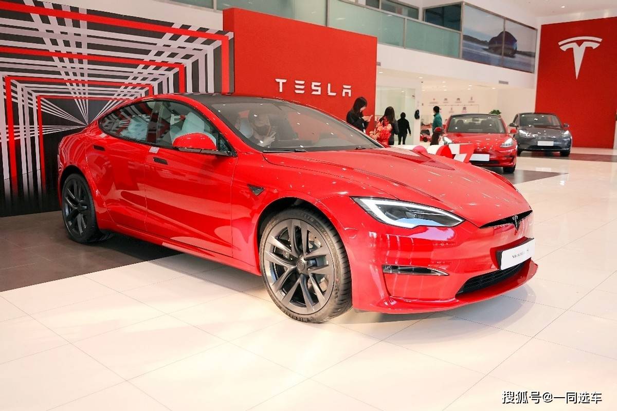 2 1秒破百！特斯拉model S Plaid空降昆明 搜狐汽车 搜狐网