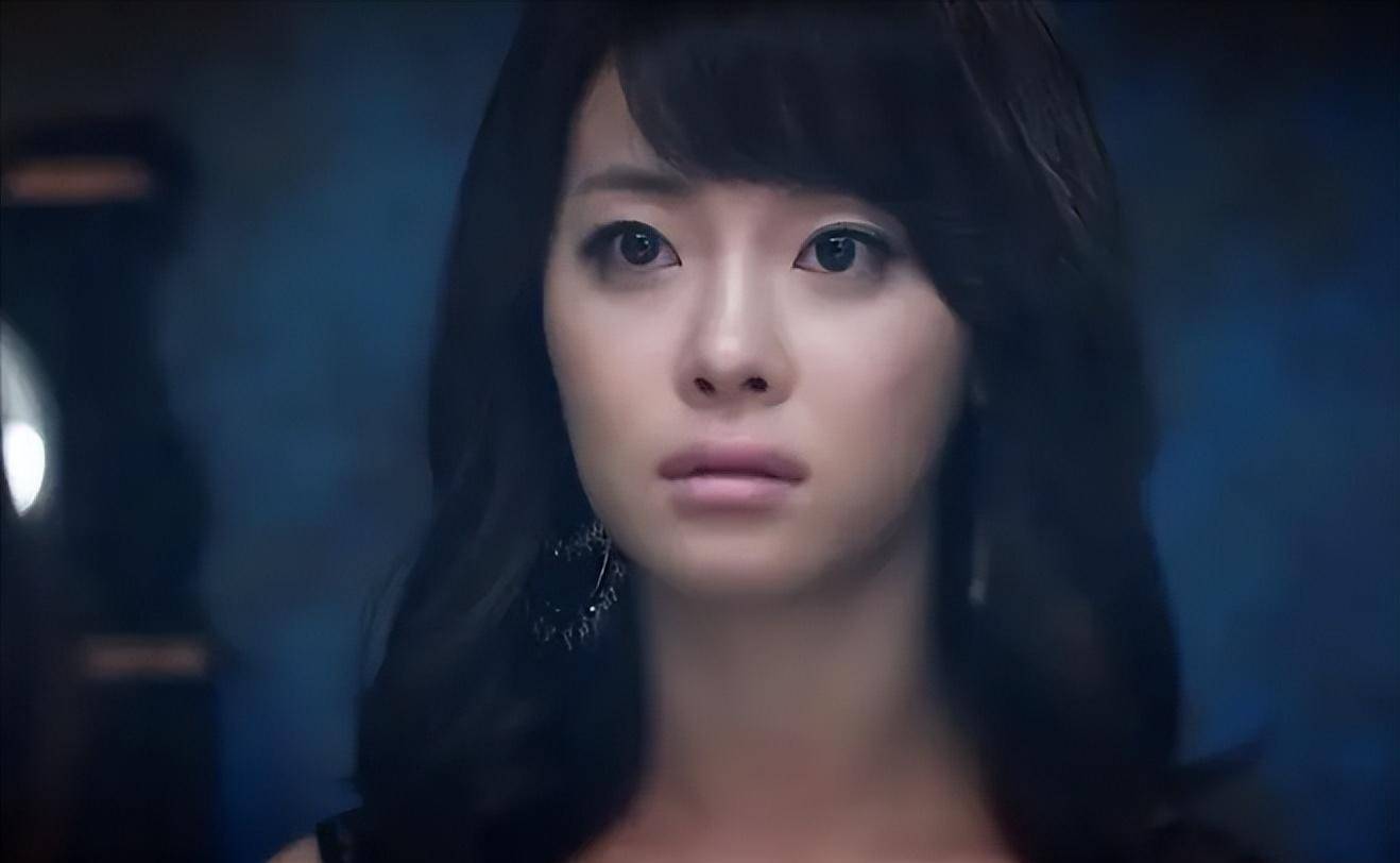 《玩物》:被迫沦为性工具,竟是白做嫁衣,揭秘韩娱控制艺人手段_郑智熙