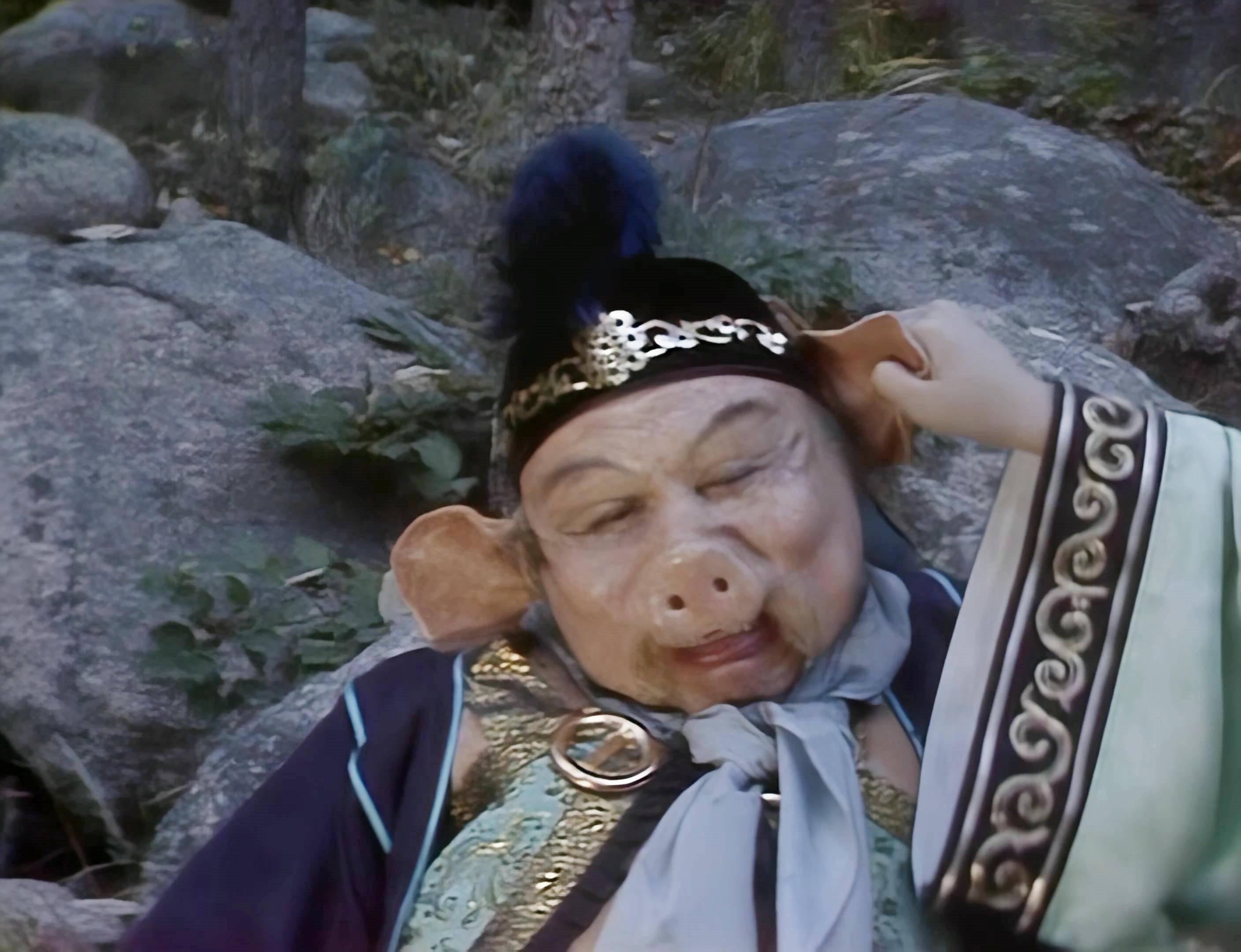 猪八戒原型的两种说法,一种是印度的金色猪,一种是古代的河伯_西游记