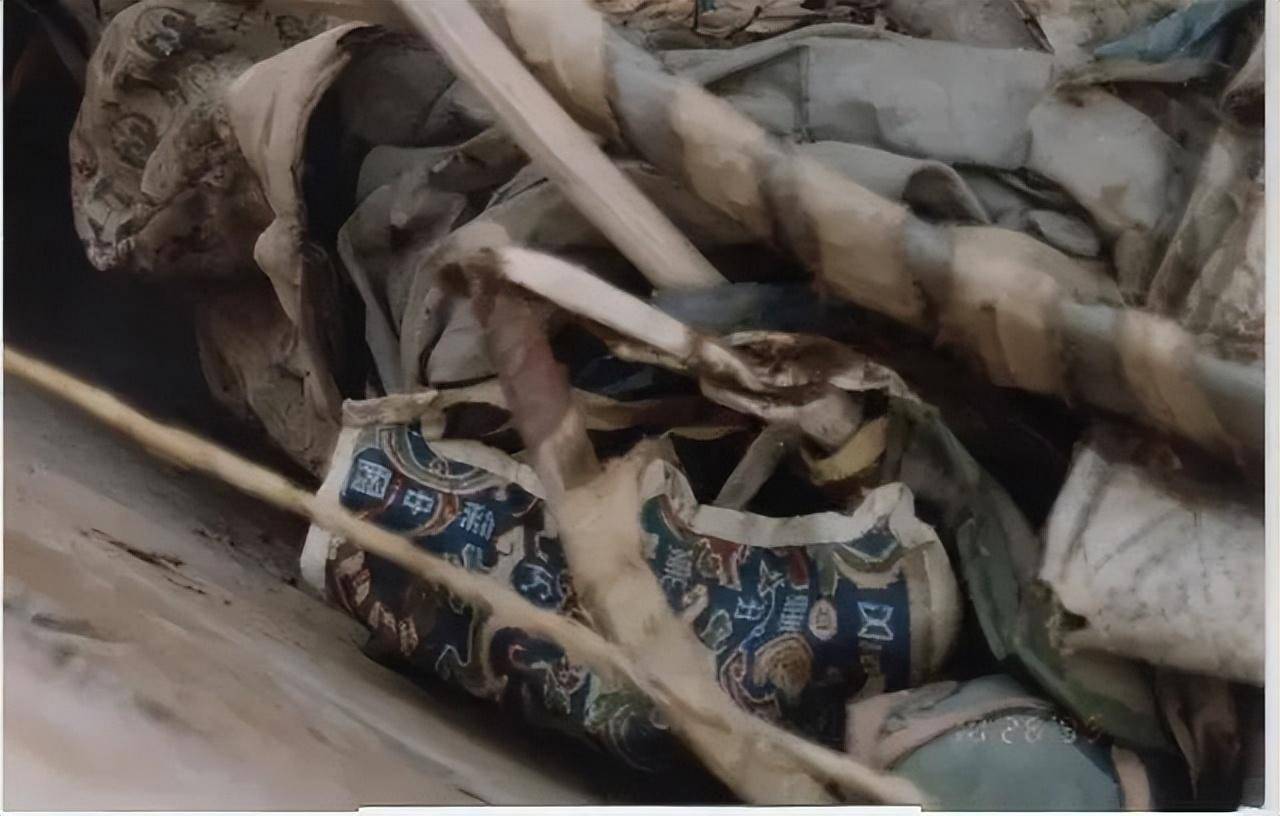 这个隐藏在塔克拉玛干沙漠2000年的西域古国终于出圈_中国_尼雅遗址