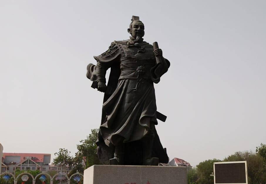 因入侵汉朝退出历史的世界帝国,现有八千万后人,生活在印度_西域_班超