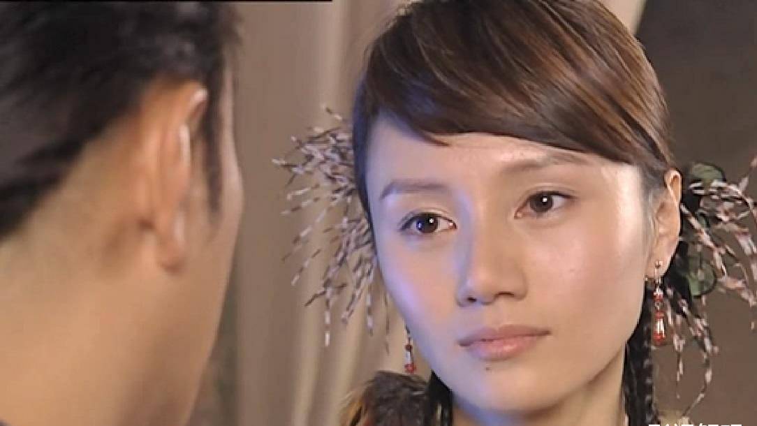 有一次,袁泉重塑经典,筹备演绎《暗恋桃花源》,《暗恋桃花源》是著名