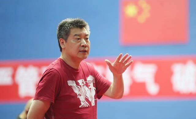 中国乒乓球教练李准图片