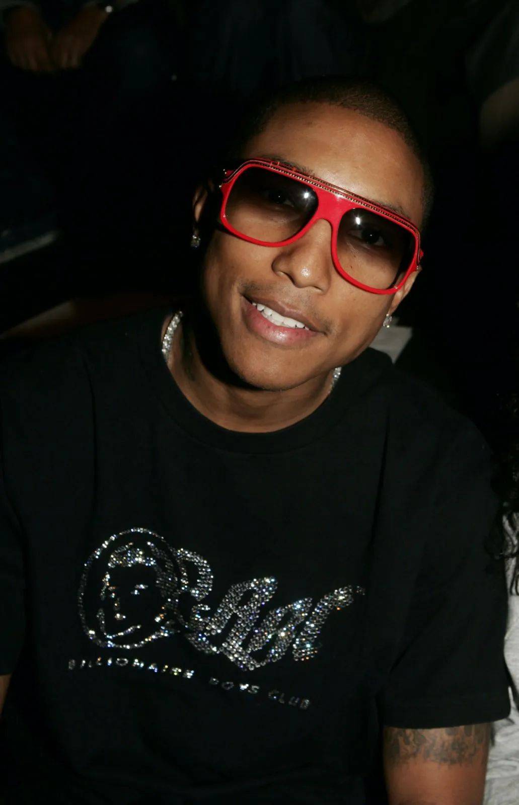 美国好声音导师当选louis vuitton男装艺术总监!_品牌_virgil_chanel