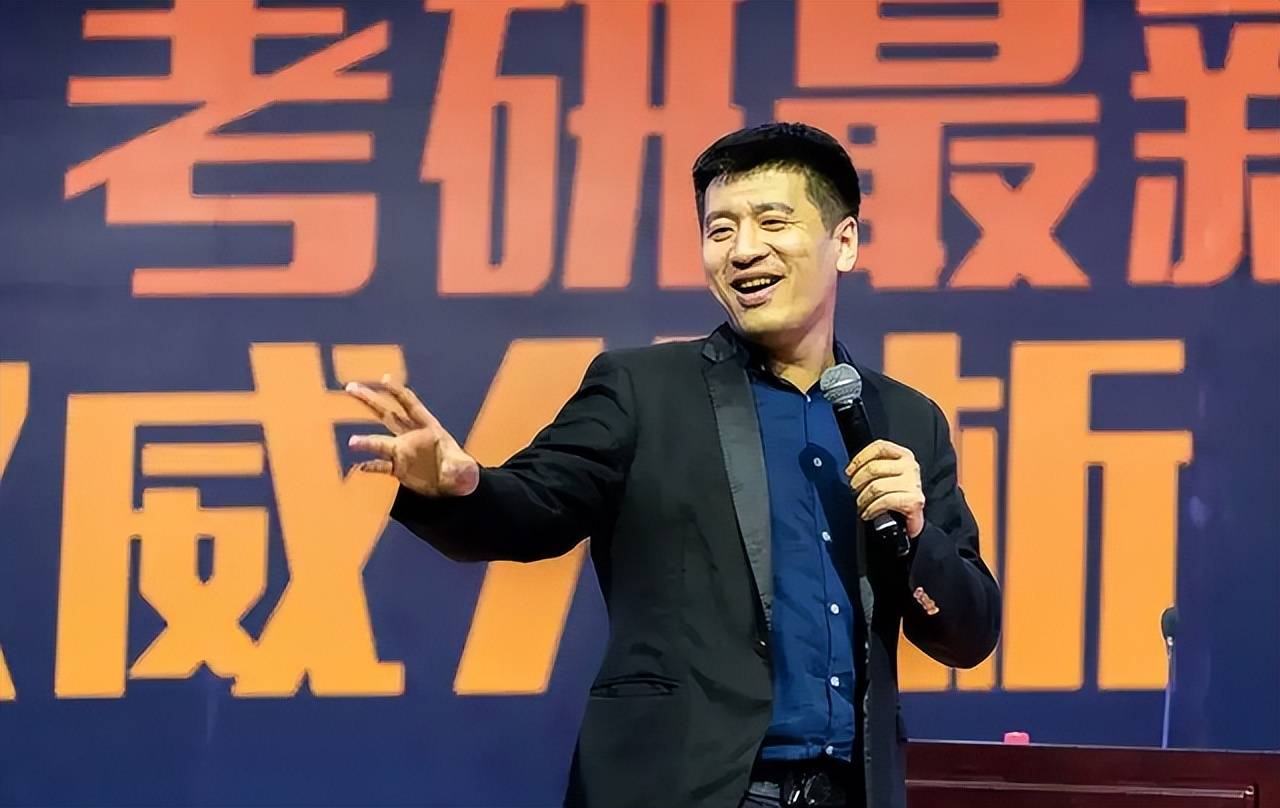 原创
            张雪峰：老实内向的孩子，千万不能掉入社会底层，底层不讲规则1