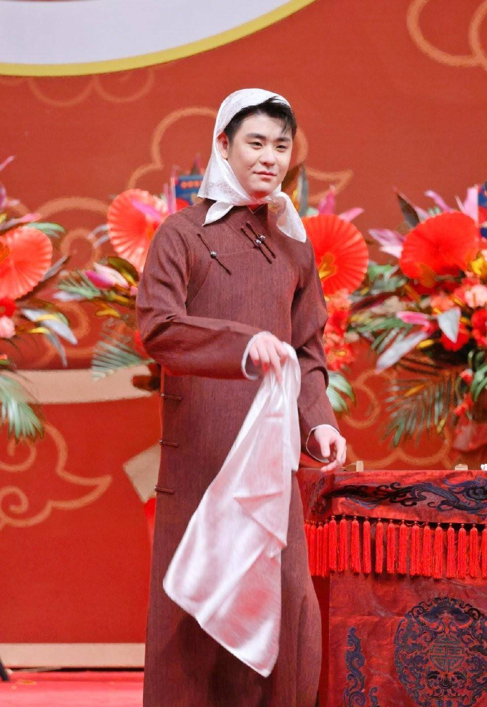 全才的张云雷,太可了_演出_师父_地方