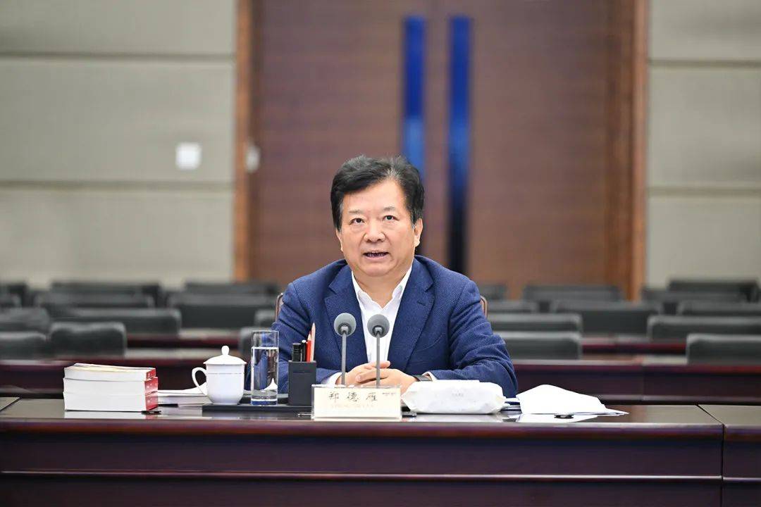 烟台市人民政府与潍柴集团召开合作对接会_发展_产业_郑德雁