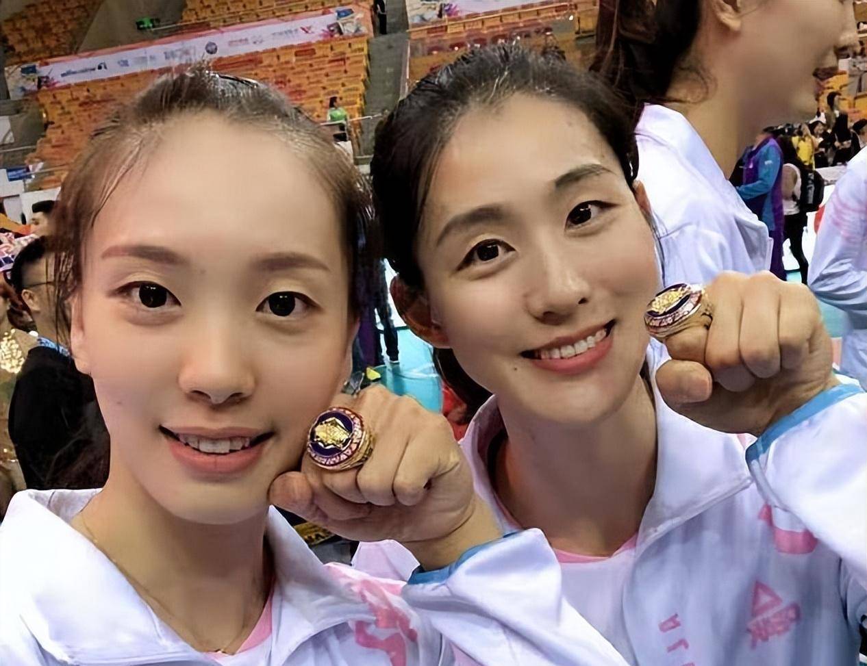 中国女排欲造新双塔组合,蔡斌提出更高要求,王媛媛位置或被取代_进攻