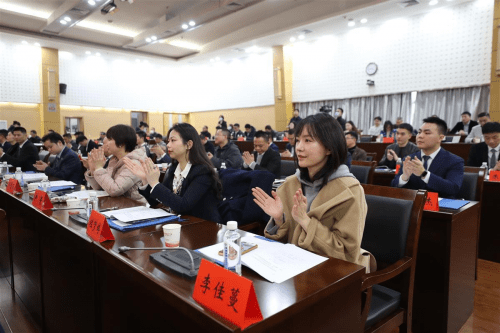 风华正茂展英姿 - 武汉市洪山区青年民营企业家联合会成立(图5)