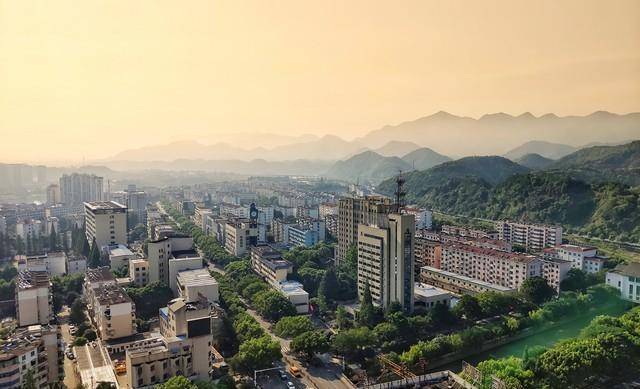 衢州柯城衢江昂貴的房價,衢州市樓市的潛力_衢江區_城市_發展