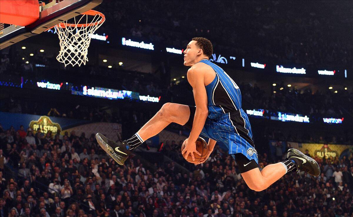 麦克朗的成功恰恰印证了nba全明星扣篮大赛的悲哀!