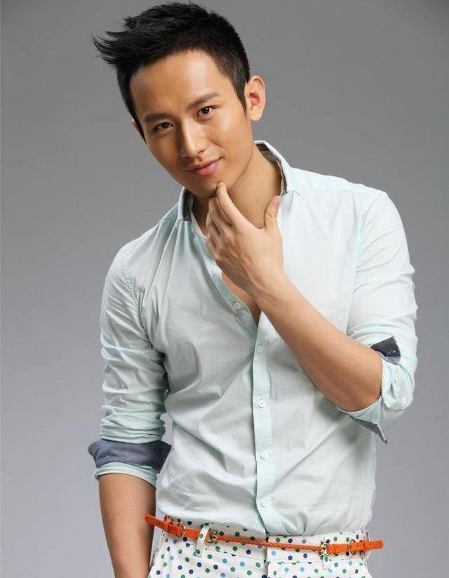 越长越年轻的成毅,用自身说明,娱乐圈是把整容刀!