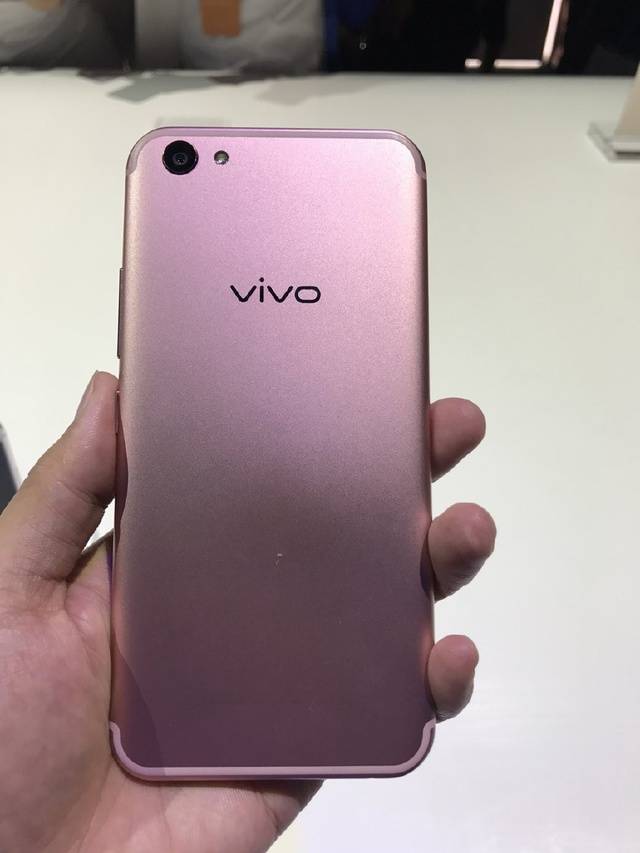 vivox9splus一代女神倪妮所喜欢的手机_变化_用户_模式