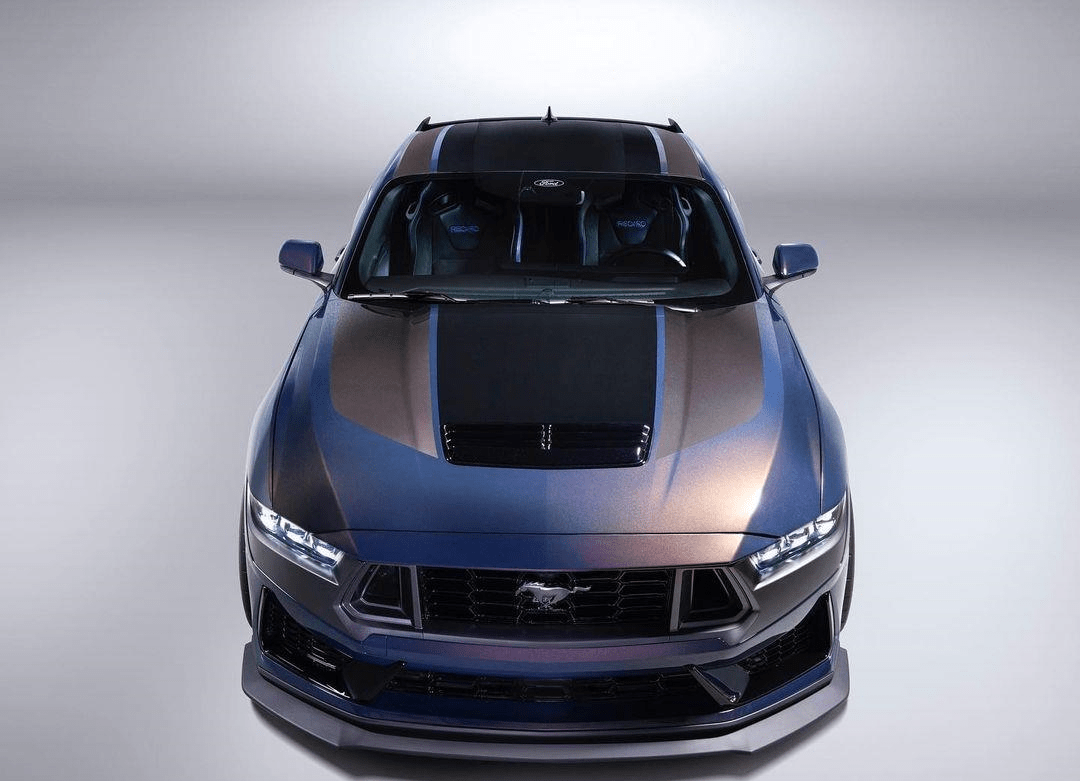 2024款福特Mustang Dark Horse官图发布 搭配史上最强V8发动机_搜狐汽车_搜狐网