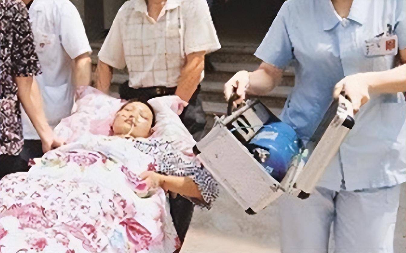 南京630车祸孕妇清晰照图片