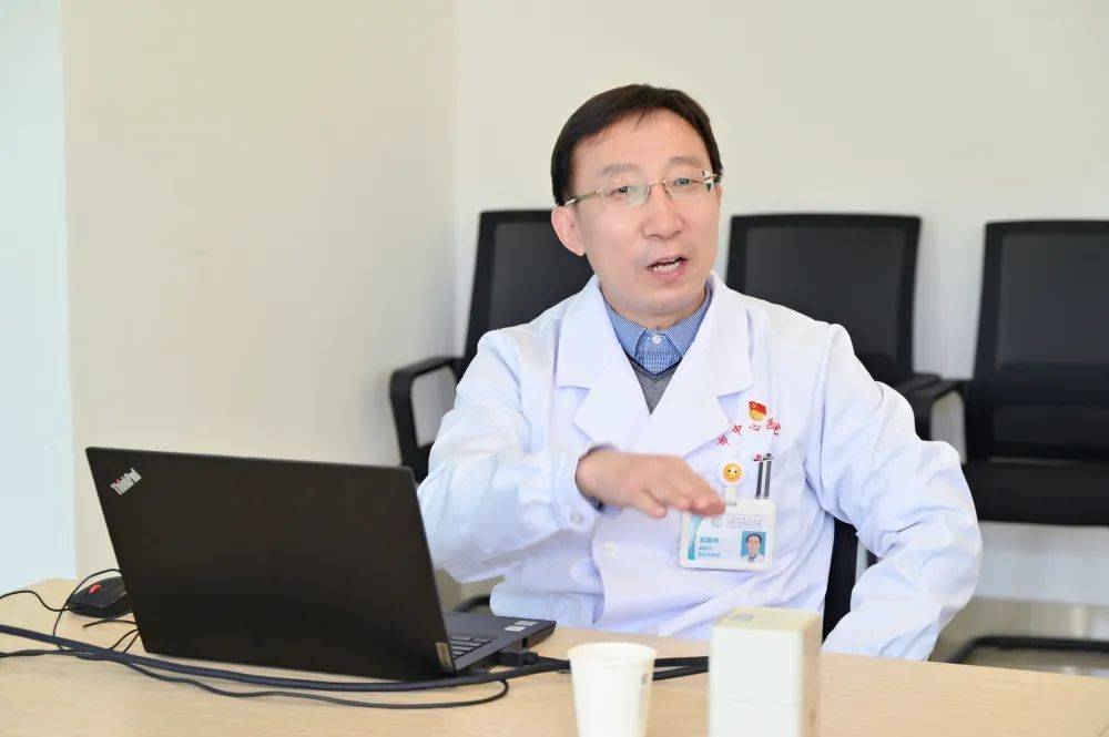 怀仁市副市长杨良贵一行来到北大医院太原医院(太原市