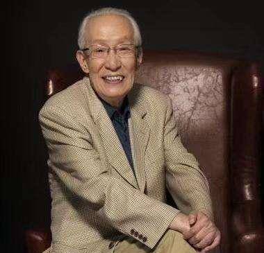 相声大师常宝华今病逝，享年88岁，曾为孙子常远站台欢乐喜剧人