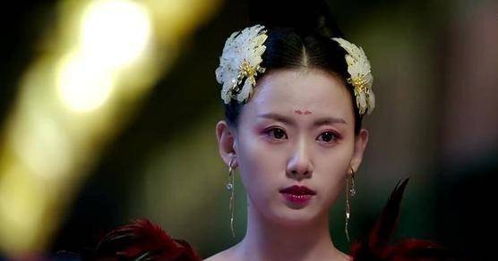 李嘉雯首次接触荧屏,搭档金瀚主演奇幻爱情网络电影《再见美人鱼》