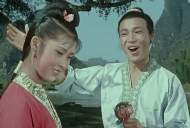 80岁“刘三姐”,发了最后一条朋友圈:永别了!_黄婉秋_广西_电影