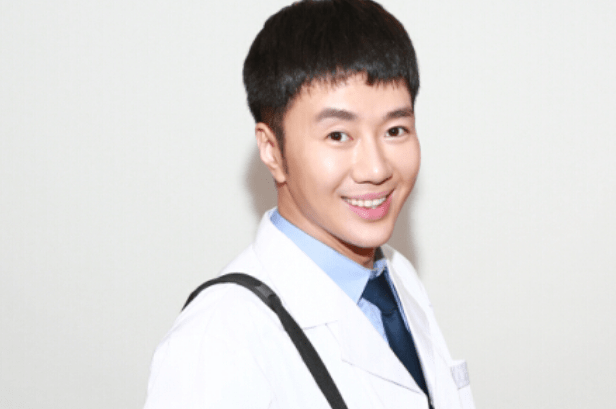 对演戏要求严格的演员王浩钧,演绎角色成经典,遗憾无古装剧