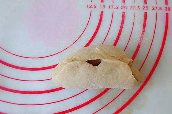 这是我保存多年的面包配方，适合用任何高筋粉，无论蒸烤都成功！(图11)