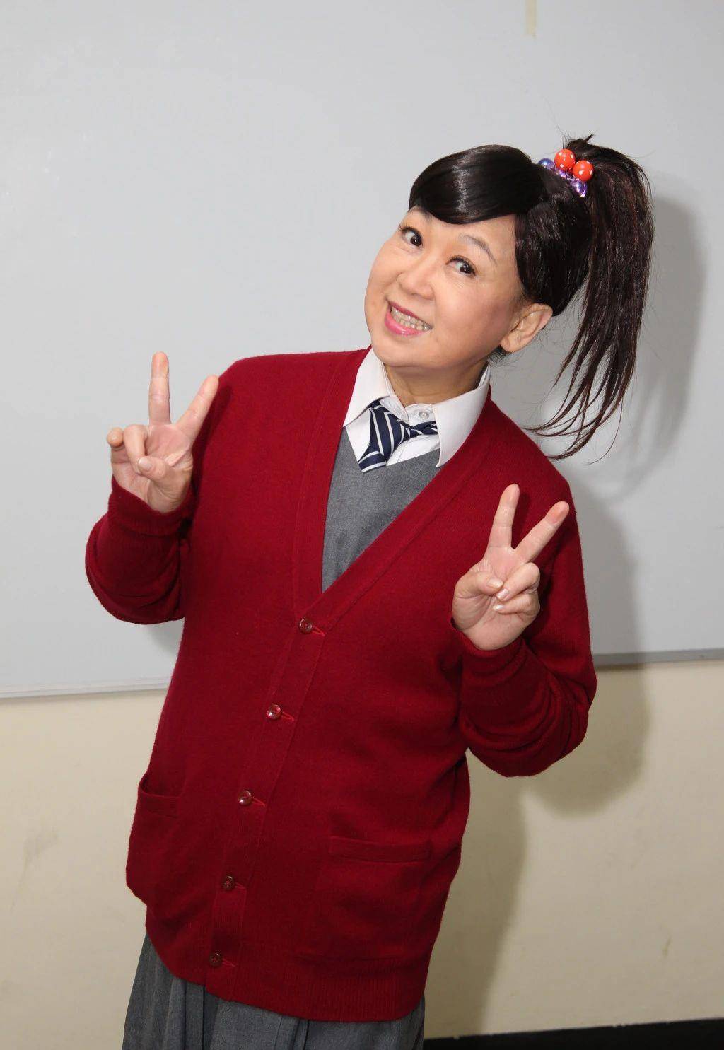 差点签下卖身契,自曝收入可观经常被人盯上_朱咪咪_演唱会_合约