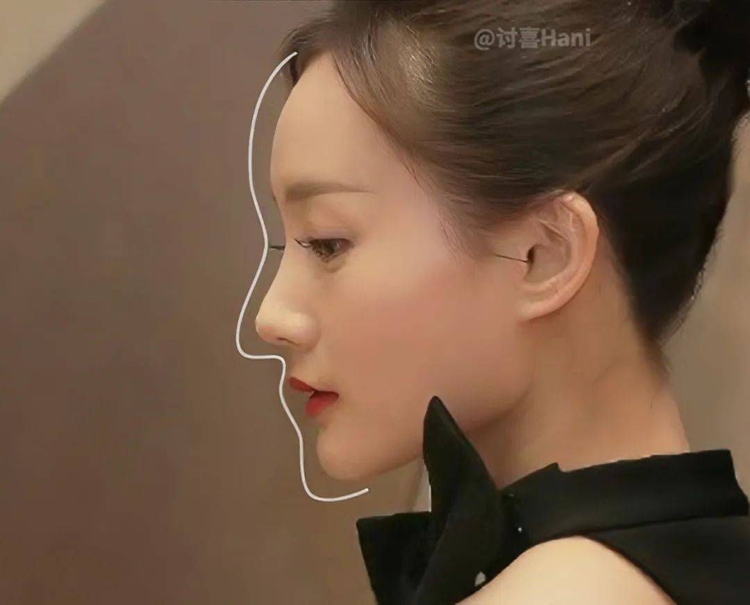 孟钰_下巴_李沁