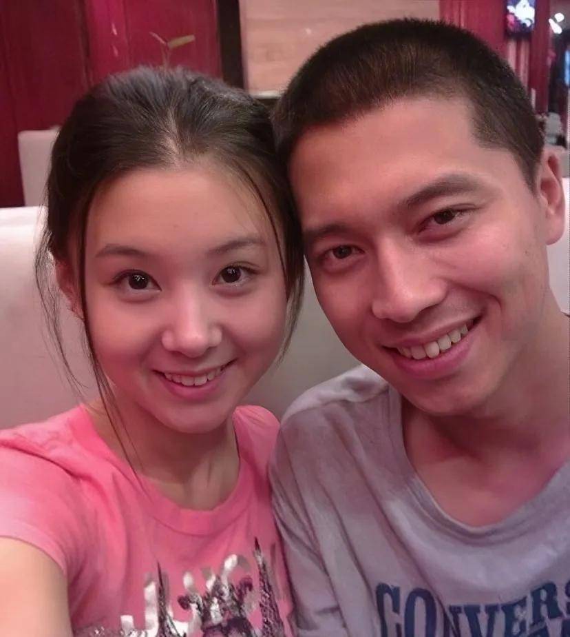 李小萌:虽然年近40,但看起来依旧是少女模样,出道20年不接吻戏_王雷