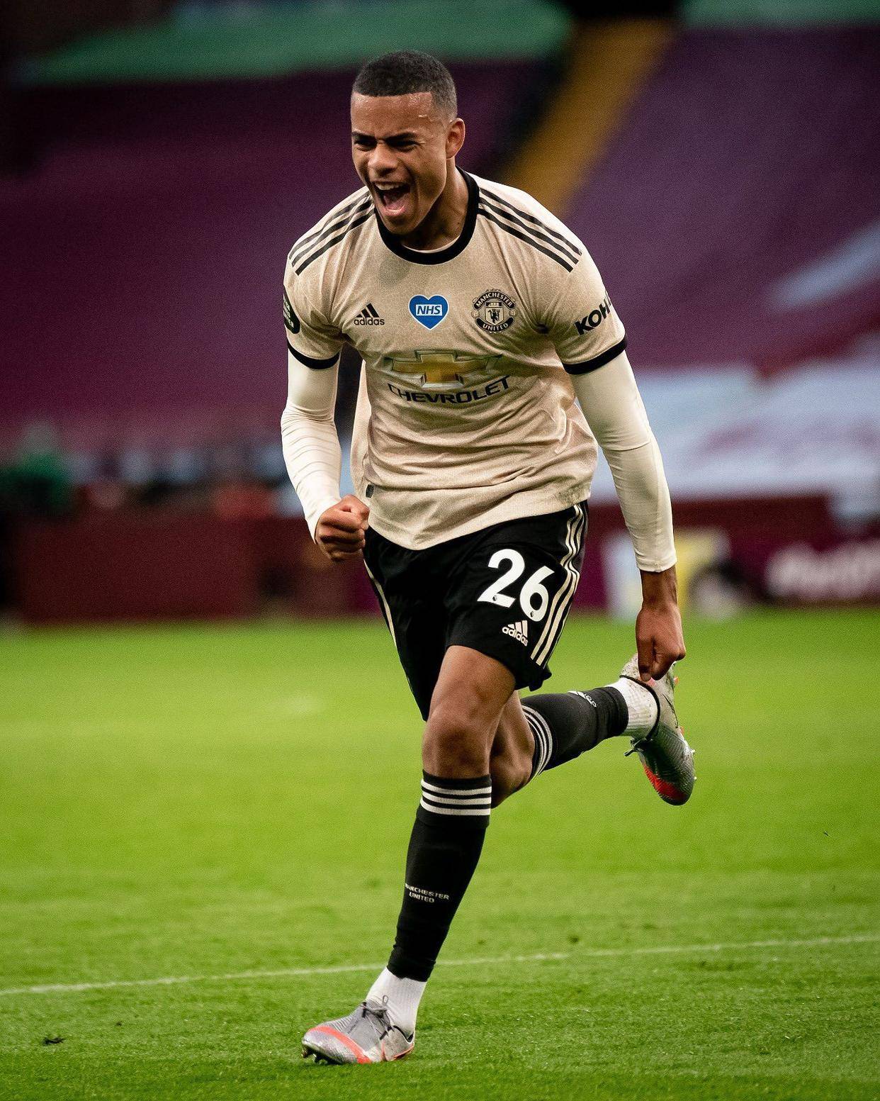 21岁青木球王还有机会么?自家人先举了反对票_格林伍德_曼联_球员