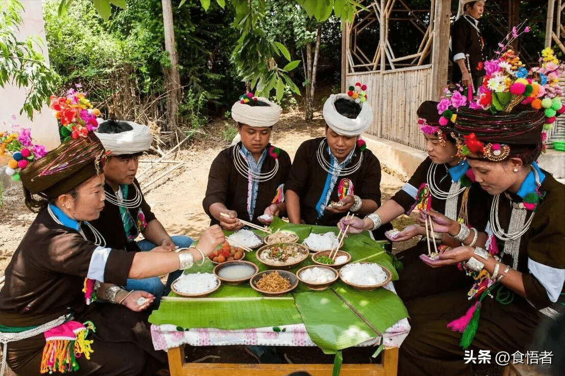 阿昌族服饰特点简介图片