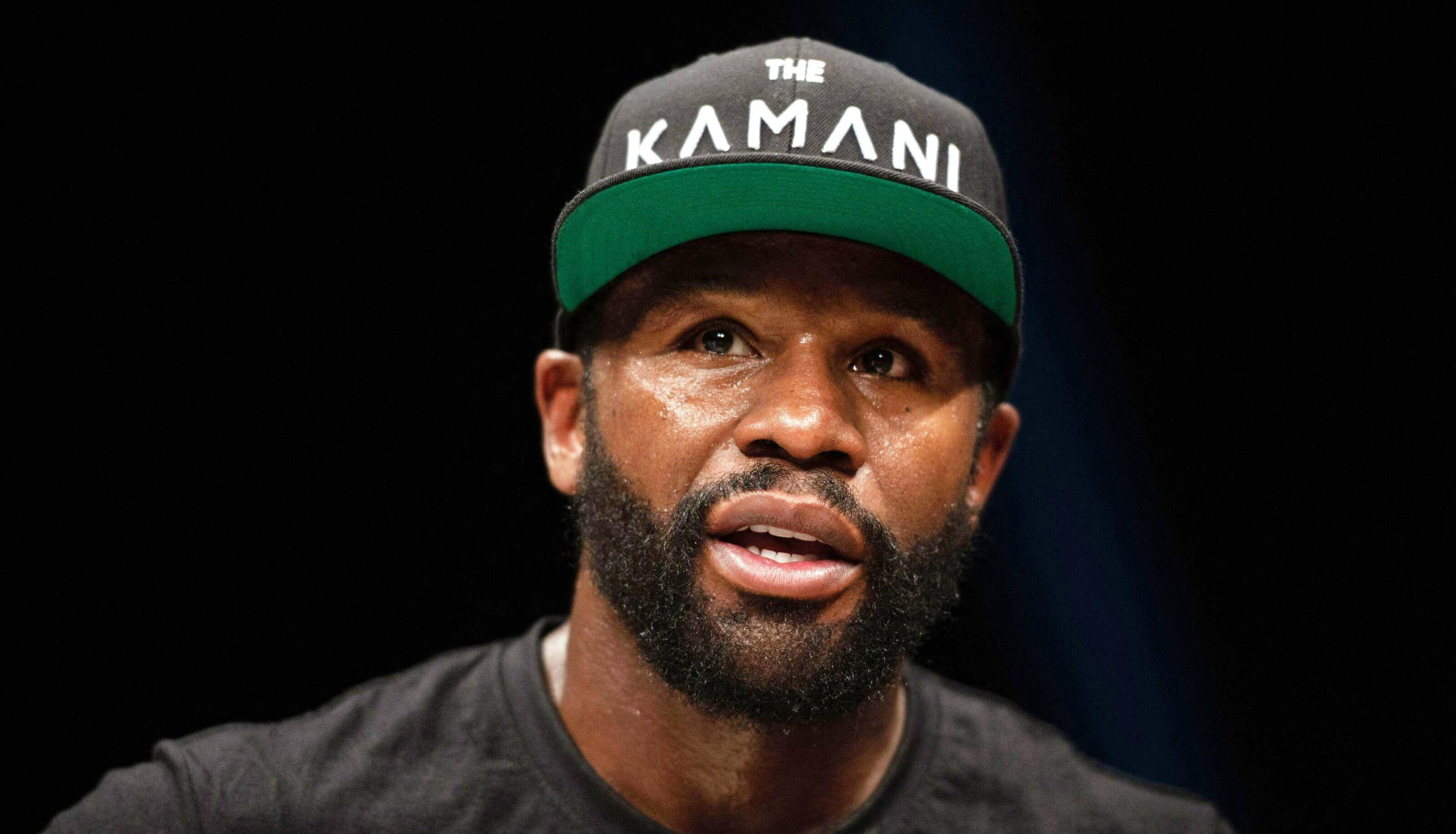 拳王梅威瑟表演赛滞销,完爆真人秀明星赚取2亿出场费_查尔默_比赛