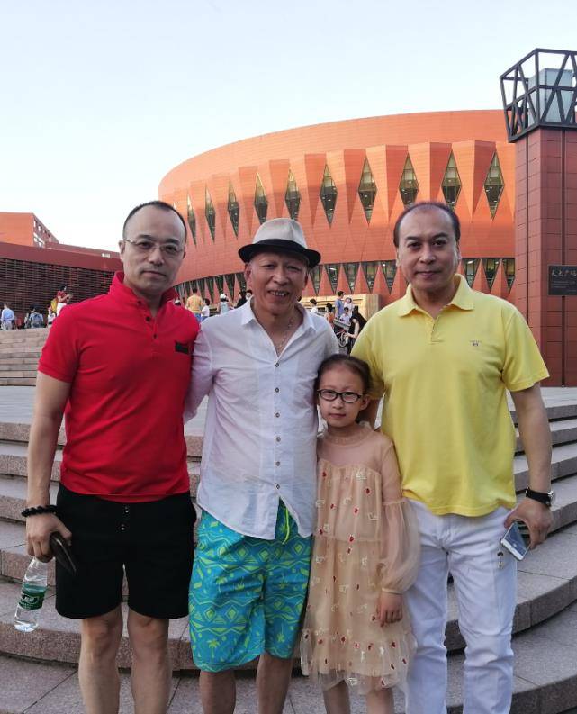 有种"基因"叫裘千尺女儿,生活照晒出那刻,全网男生沸腾了_李明_角色